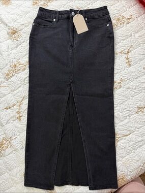 Meshki Black High-Waist Denim Midi Skirt with Front Slit